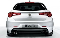 46294_tyl_alfa_romeo_giulietta_czujniki_parkowania.jpg 46294_tyl_alfa_romeo_giulietta_czujniki_parkowania.jpg