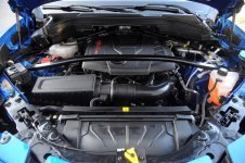 Alfa-Romeo-Stelvio-2.0-TBi-Q4-01.jpg Alfa-Romeo-Stelvio-2.0-TBi-Q4-01.jpg